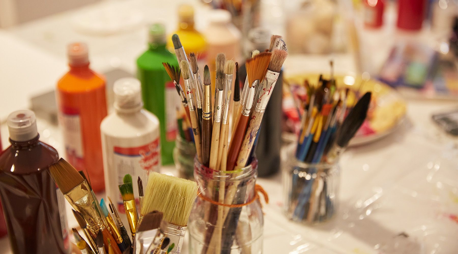 What is art therapy
